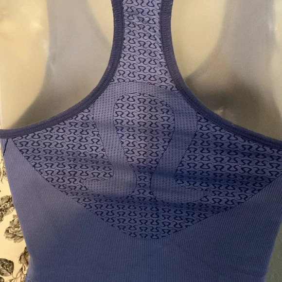 Lululemon tank top - Picture 3 of 5